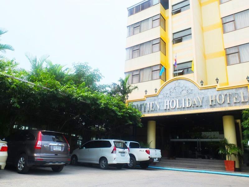 Jomtien Holiday Pattaya Hotel Bagian luar foto